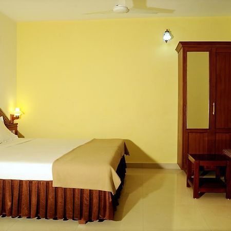 Casa Linda Hotel Kochi Δωμάτιο φωτογραφία