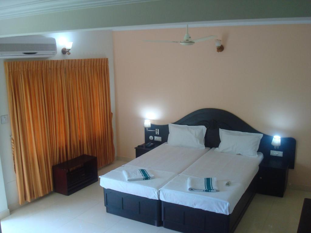 Casa Linda Hotel Kochi Δωμάτιο φωτογραφία
